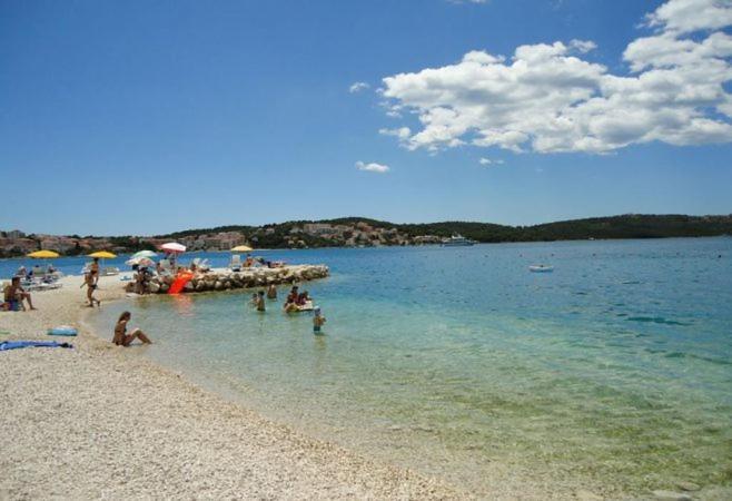Sunny Side Apartman Trogir Kültér fotó
