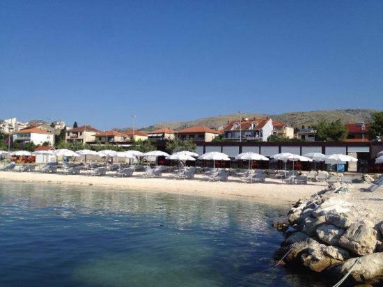Sunny Side Apartman Trogir Kültér fotó